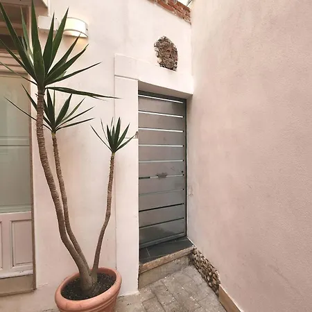 La Casa Di Elio