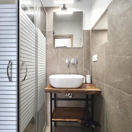 La Casa Di Elio Apartment *