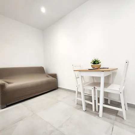 La Casa Di Elio Apartment *